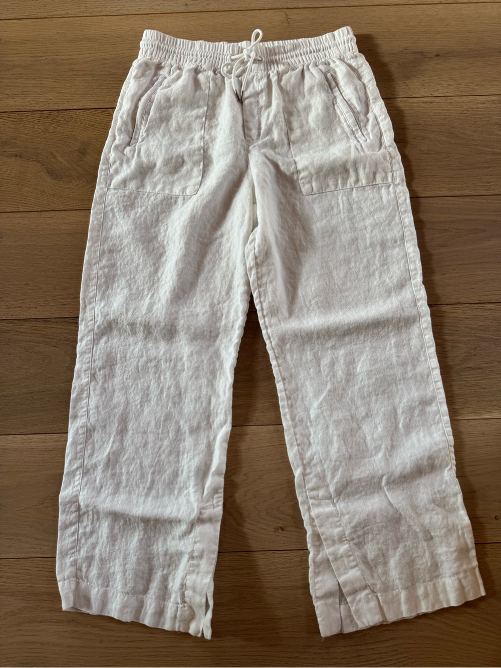 Athleta Wonen’s White Linen Pull-On Pants